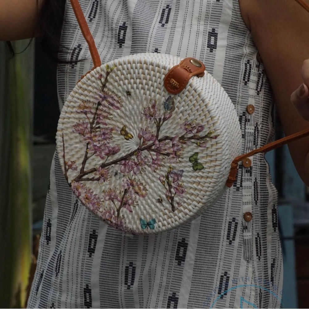 Vibe Floral Round Woven Bag - White and Brown